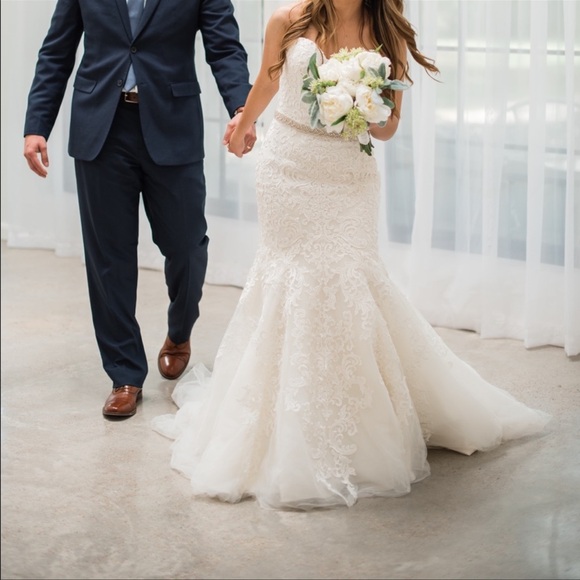 Allure Wedding Dress Mermaid Style! Retailed for $3,000 - Picture 11 of 12